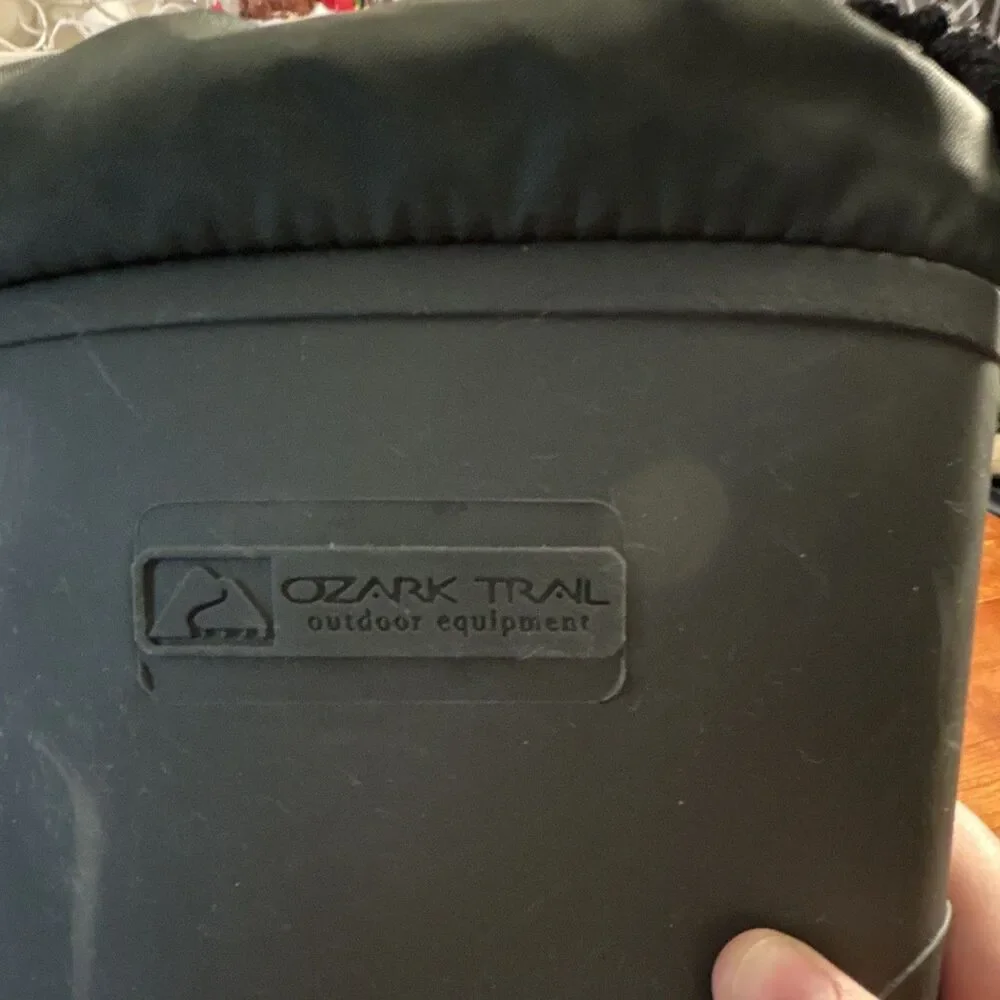Ozark Trail Men's Lined Rubber Boots Size 8, RATED FOR -40 DEGREES